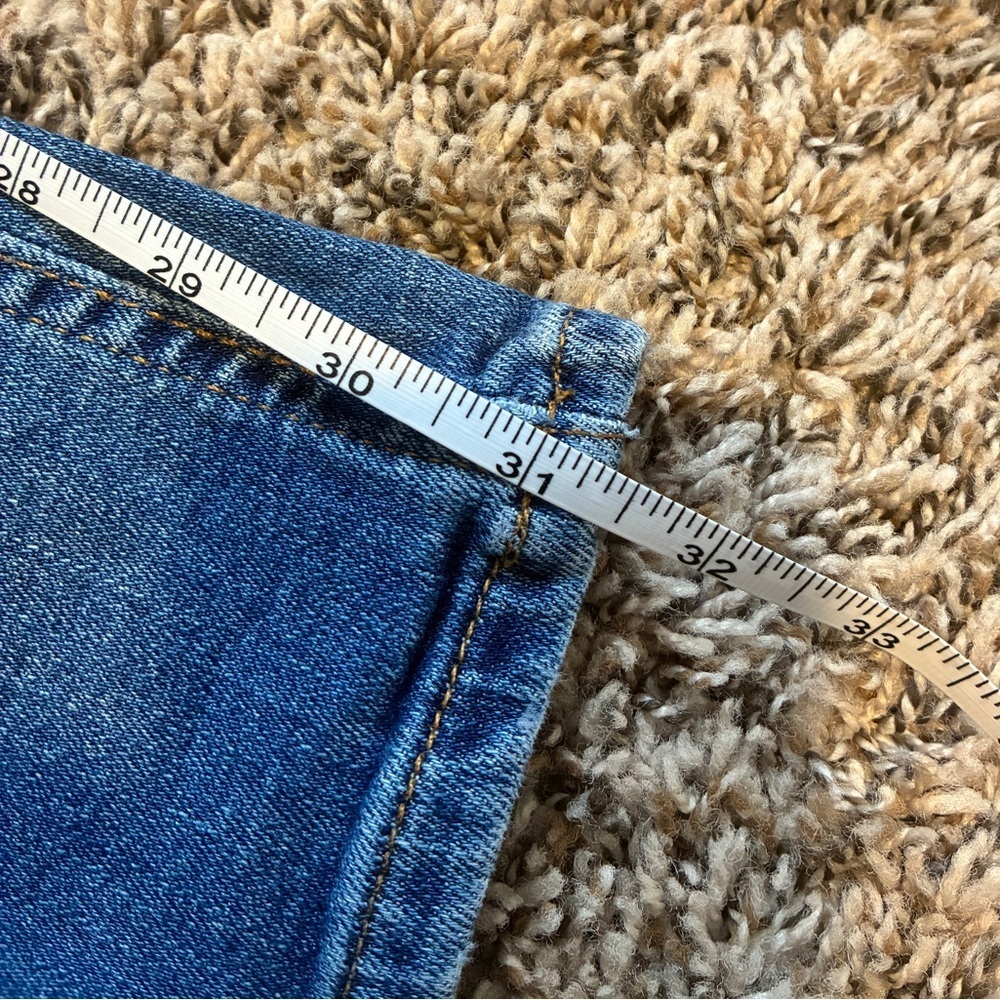 ZARA Women’s Flare Leg Jeans Blue Denim Size EUR 40 / US 8 (Like New) - Picture 7 of 7